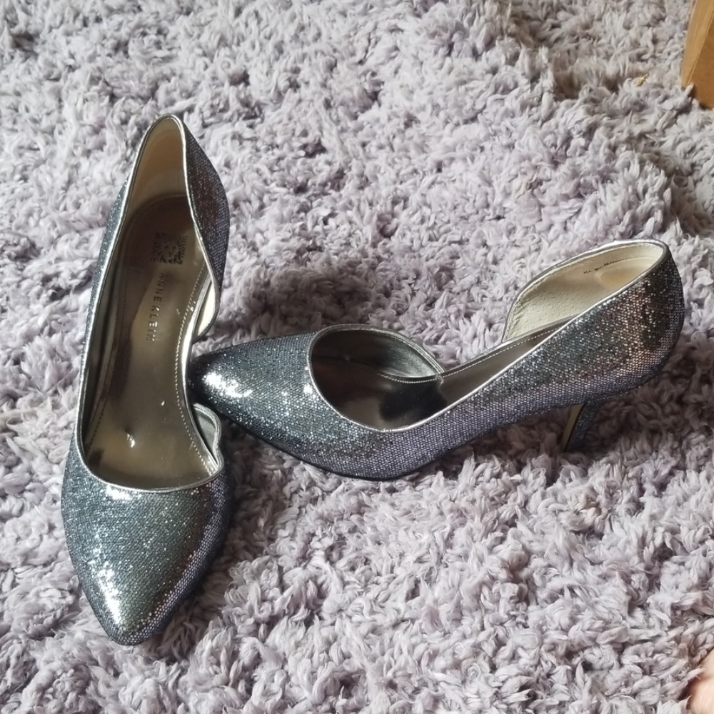 Anne Klein sparkly heels 8